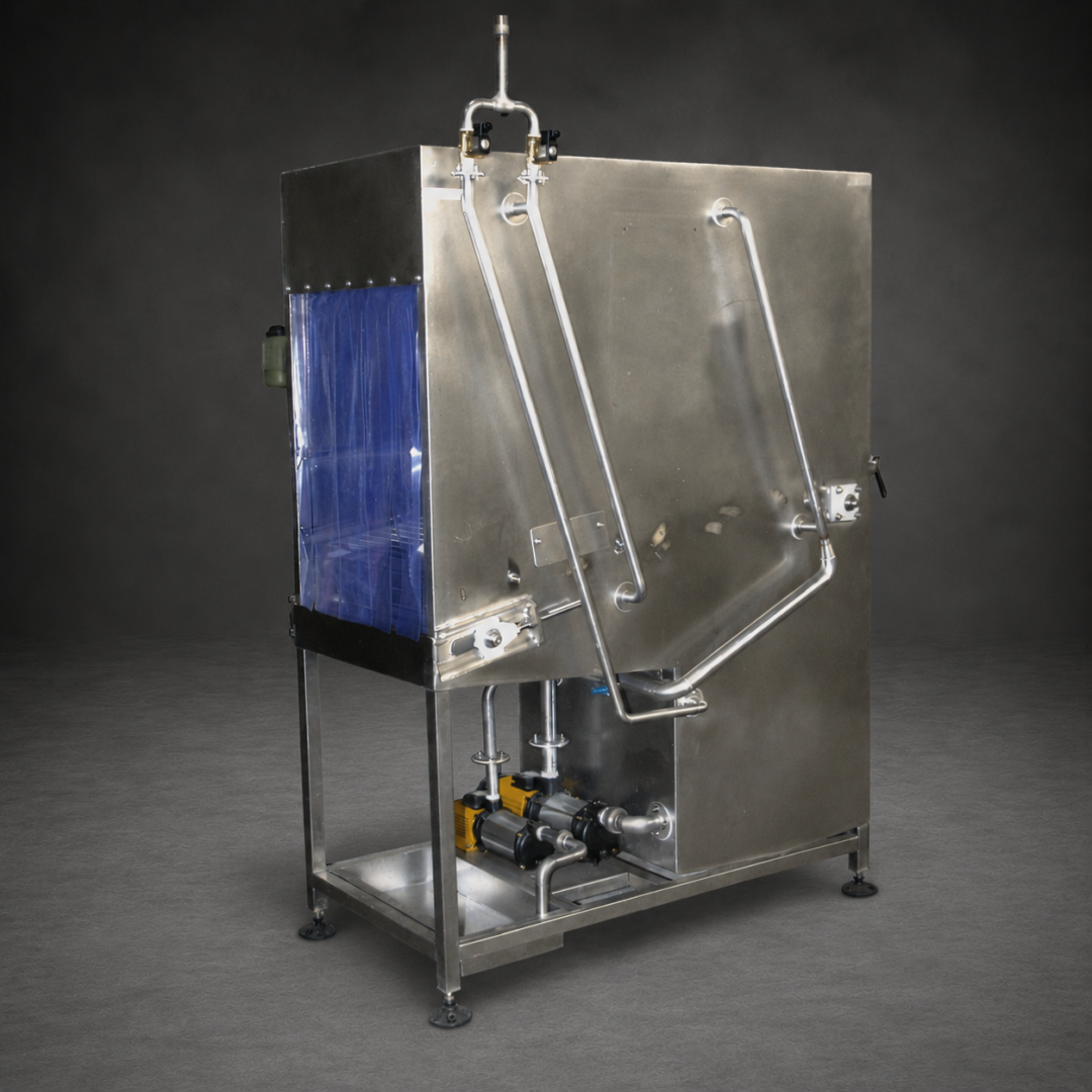 Lavadora de cajas industrial fabricada por Metal Pro Service para limpieza y sanitización de cajas plásticas en Chile.